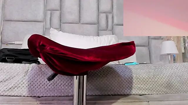 Dom venena online show from April 18, 7:07 pm