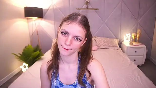 PussyOnLuck online show from November 11, 7:15 am