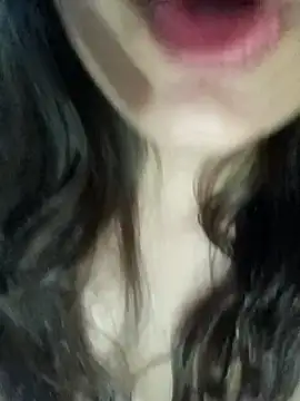 Hott Muskan online show from September 18, 7:45 pm