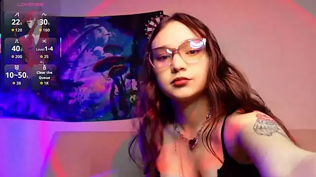 Snapshot of daihanae_2 chatting on October 16, 12:46 am daihanae 2 online show from October 16, 12:46 am