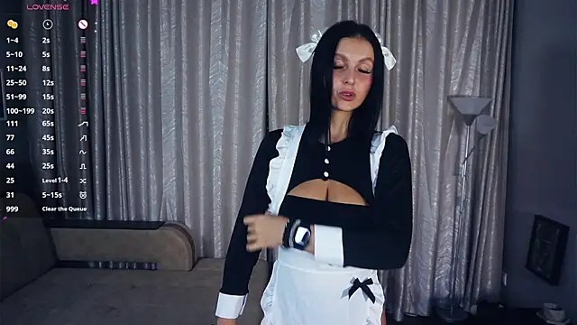 AfraBabyGills online show from September 8, 8:19 pm