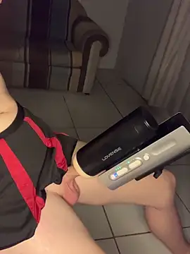 XBubbleGumX online show from November 24, 5:37 pm