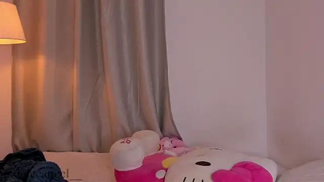 dulceangel   online show from June 18, 4:03 am
