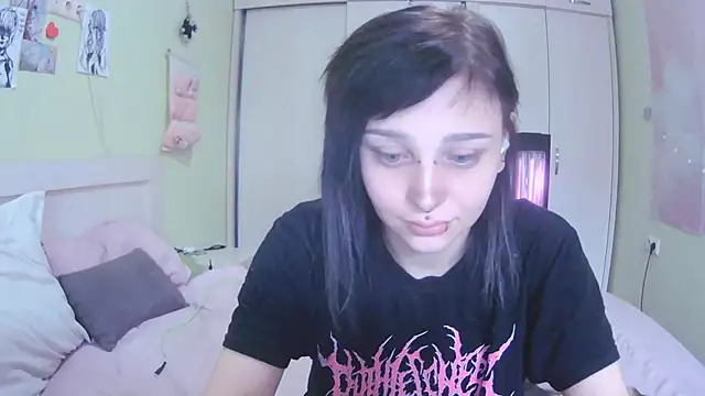 SineKiraReal online show from October 20, 10:29 am