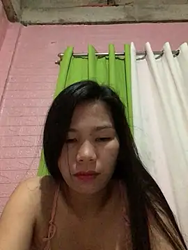 Cleo17 online show from May 11, 2:45 pm