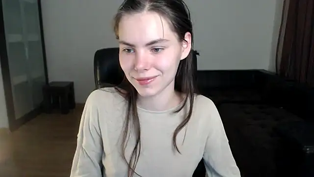 Snapshot of AmelieReve chatting on October 13, 5:26 pm AmelieReve online show from October 13, 5:26 pm