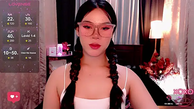 IamRaeganDolls69 online show from September 28, 12:28 am