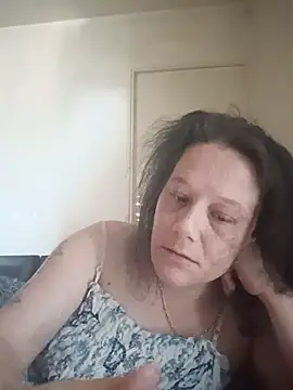 zeousseelphie online show from June 13, 12:24 pm