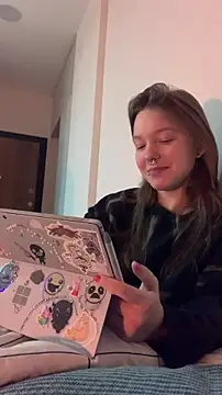 VesnaCrystal online show from March 5, 2:40 am