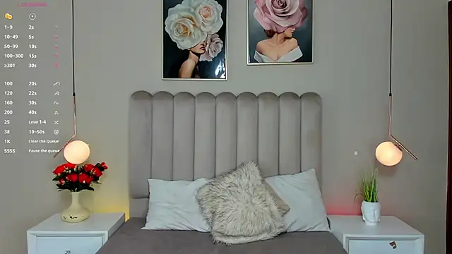 Dani rosse  online show from June 3, 1:01 pm