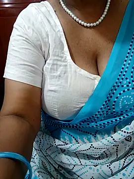 tami lavanya online show from September 22, 4:44 am