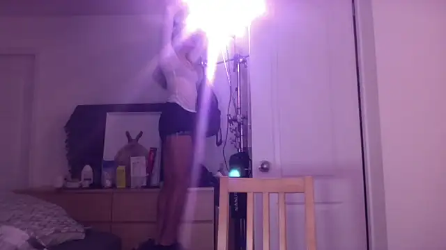 hofgw7 online show from October 12, 12:35 am