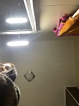 Lexi Storm online show from December 3, 5:43 am