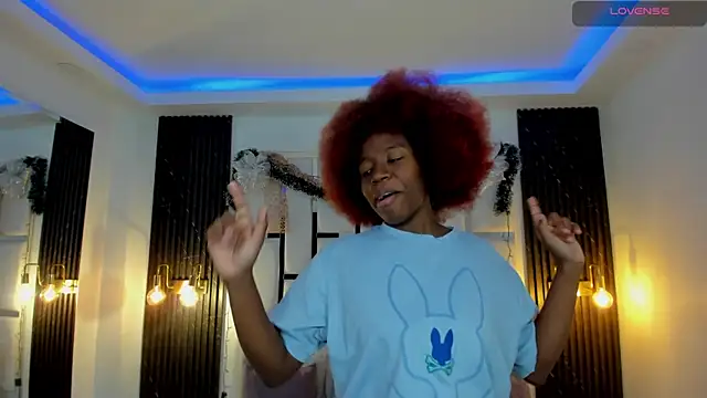  emma willliams  online show from December 16, 1:39 pm