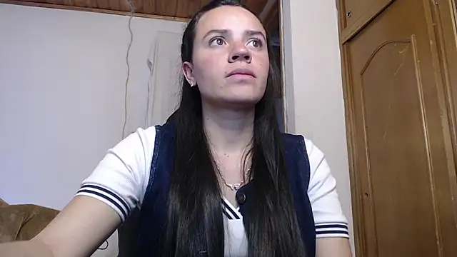 Skylar Serenity online show from October 4, 10:14 pm