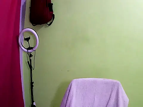 anapaulaa online show from October 18, 6:53 pm