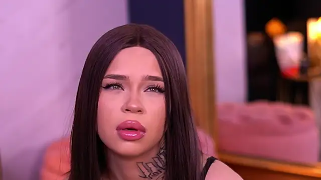 NickyBenz online show from April 18, 7:58 pm