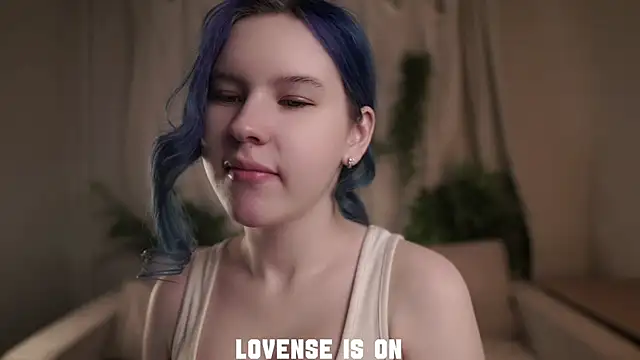 ElizSpieth online show from December 23, 1:31 am