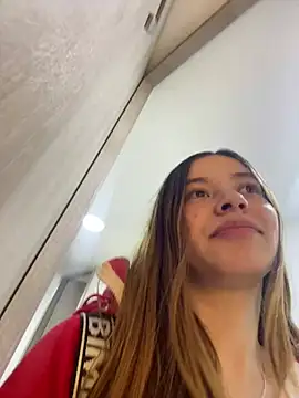 CharlotteBrownn  online show from February 27, 3:39 am