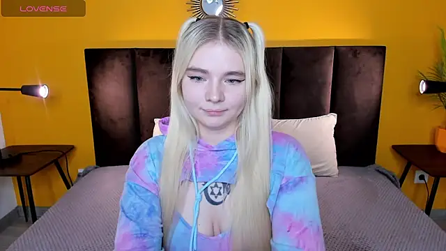 RuthBryant online show from December 2, 2:35 am