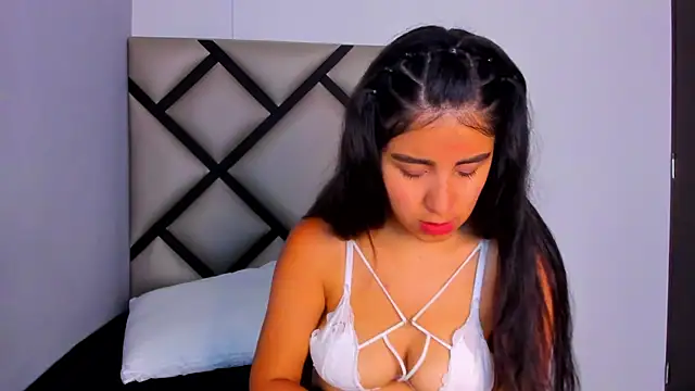 Lucy-23 online show from March 27, 4:58 am