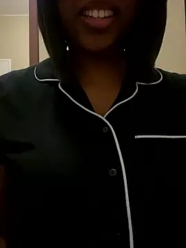 Sipsdoll online show from January 15, 6:25 pm