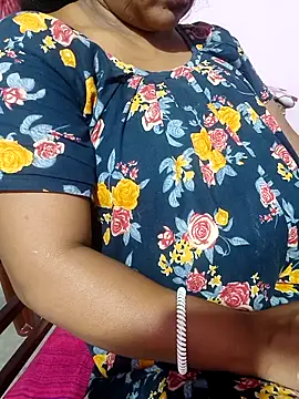 Cute-Swewty online show from November 17, 1:56 pm