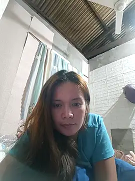 ur hotsiren online show from October 27, 2:45 pm