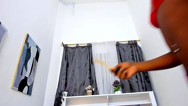 Mistt Mia online show from November 2, 12:08 pm