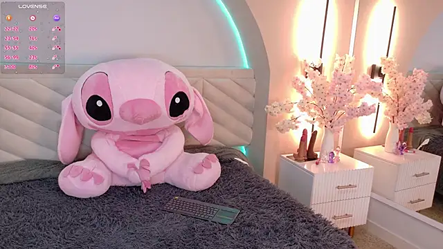 amy miller1 online show from February 24, 8:18 pm