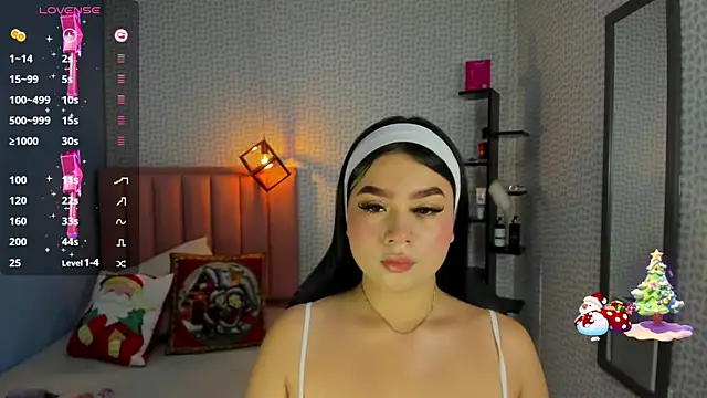 ROSIE MOSS online show from December 2, 7:27 pm