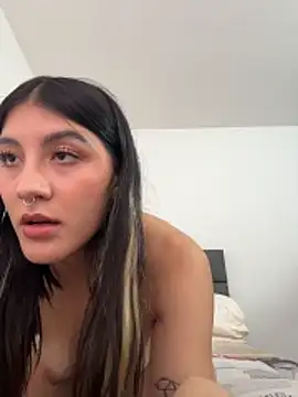 Sweetlolita online show from February 10, 6:44 pm