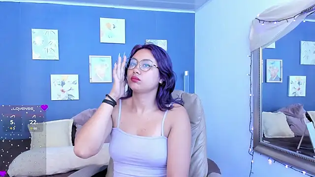 Nova allen online show from November 18, 11:26 pm