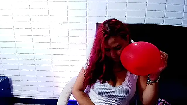 ScarlettBoobs  online show from September 22, 8:07 pm