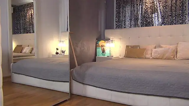 LadyValeriaXO online show from March 21, 12:32 pm