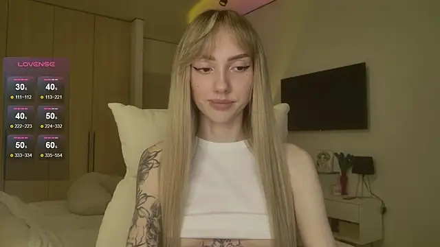 Lunainnk online show from April 13, 12:34 am