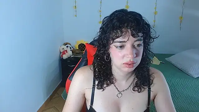 sajecrismaa online show from March 21, 8:03 pm