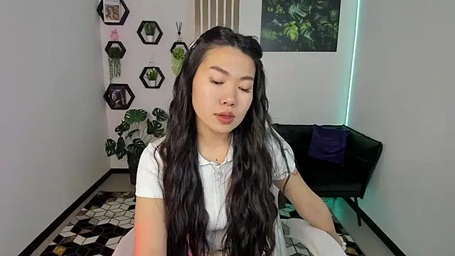 LunaPurrr online show from November 21, 1:07 am