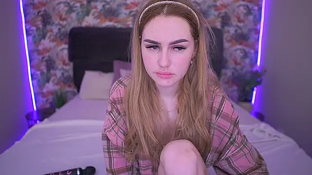 GabriellaJass online show from March 2, 5:19 am