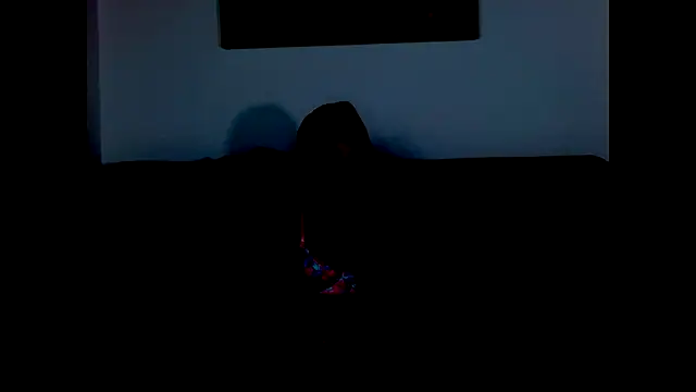 Snapshot of Wild_RoomXxX chatting on September 24, 10:20 pm Wild RoomXxX online show from September 24, 10:20 pm