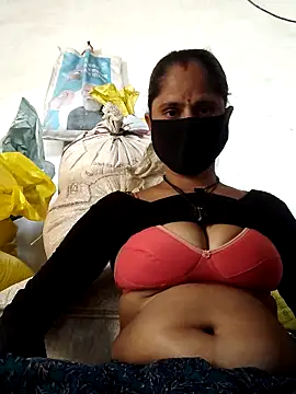 Hot-ilaiy online show from November 11, 8:00 am