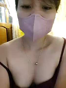 Laurie369 online show from September 25, 4:28 pm