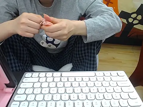 Lamoon 2k online show from October 30, 6:38 am