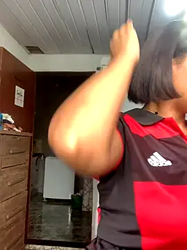 Crisschiavo online show from November 24, 1:02 pm