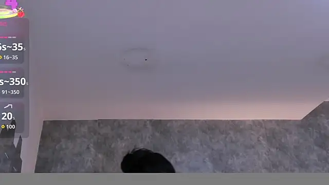 crystaldarliing online show from December 5, 2:51 pm