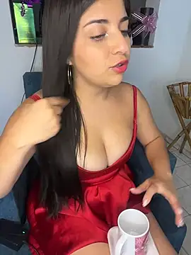 Isaa-Sweet online show from November 16, 8:20 pm