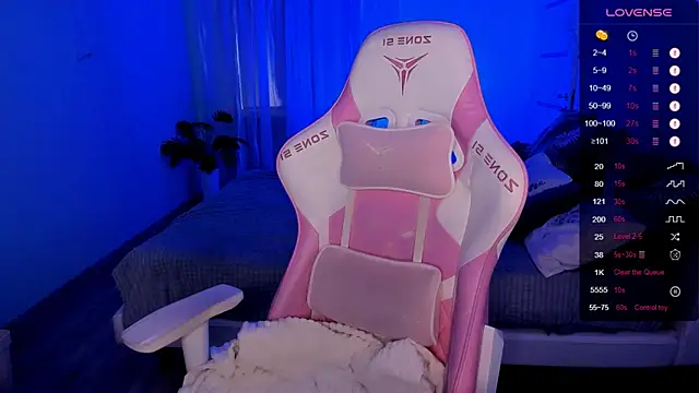 AnyaTaylor  online show from March 28, 3:17 am