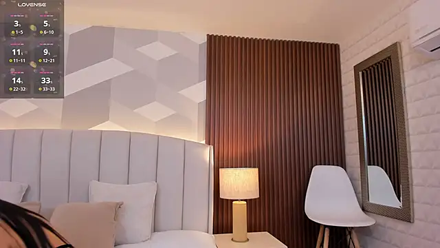 Mommy Naughty online show from October 27, 11:06 am