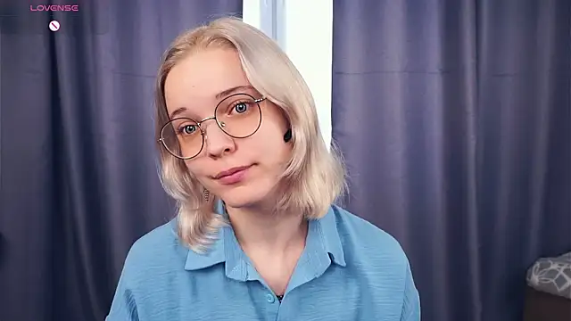 EdaKirkIin online show from October 13, 5:32 am