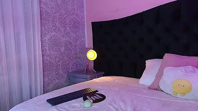 Hada Blue online show from March 21, 11:48 am